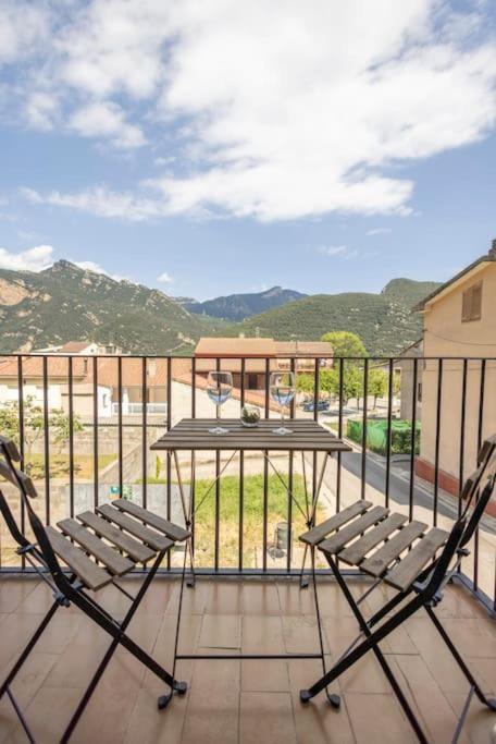 Ca La Serenitat Apartamento Acogedor Y Tranquilo Con Vistas En Rodonella Sant Jordi de Cercs المظهر الخارجي الصورة